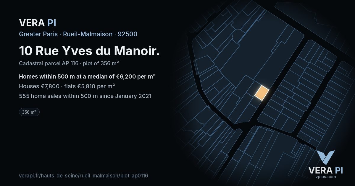 10 Rue Yves du Manoir, Rueil-Malmaison at night – the plot lit, the parcels around coloured by the prices near them