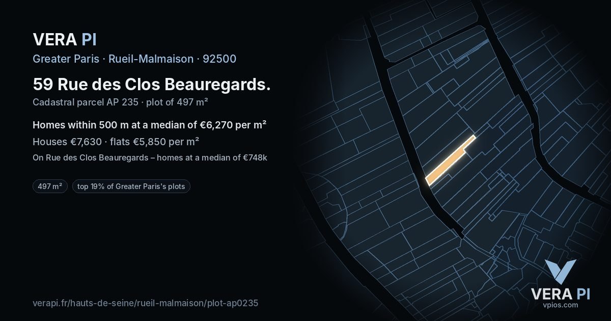 59 Rue des Clos Beauregards, Rueil-Malmaison at night – the plot lit, the parcels around coloured by the prices near them