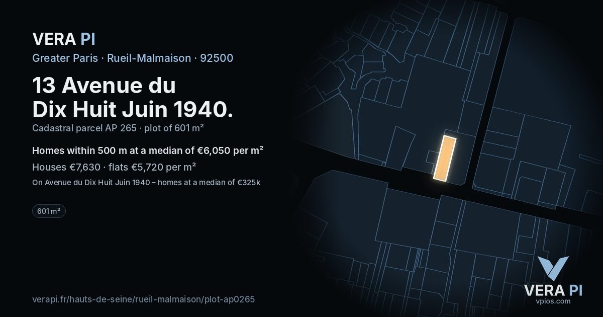 13 Avenue du Dix Huit Juin 1940, Rueil-Malmaison at night – the plot lit, the parcels around coloured by the prices near them