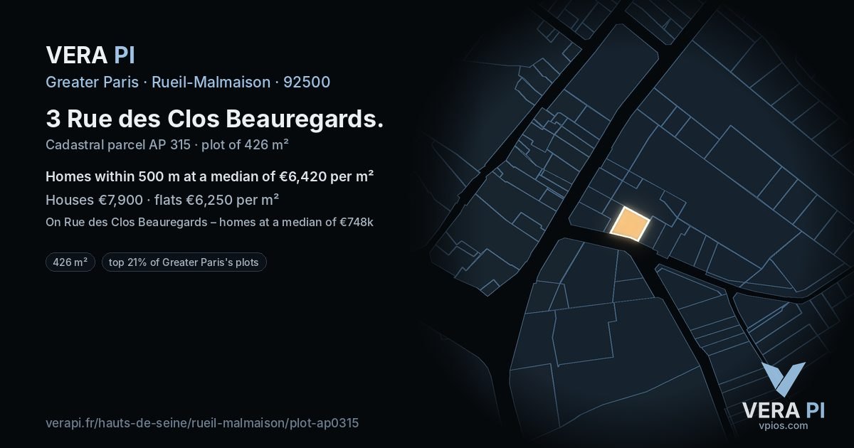 3 Rue des Clos Beauregards, Rueil-Malmaison at night – the plot lit, the parcels around coloured by the prices near them