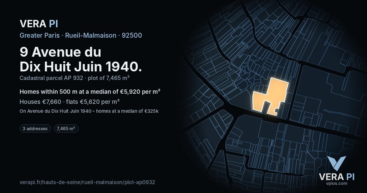 9 Avenue du Dix Huit Juin 1940, Rueil-Malmaison at night – the plot lit, the parcels around coloured by the prices near them