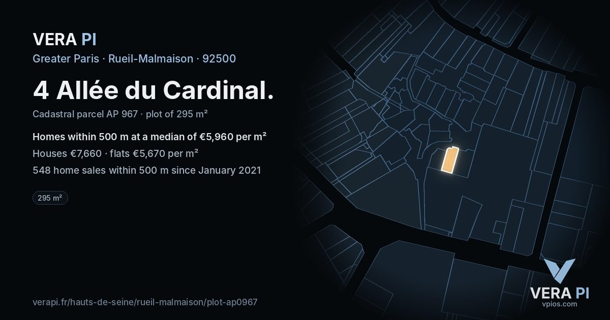 4 Allée du Cardinal, Rueil-Malmaison at night – the plot lit, the parcels around coloured by the prices near them
