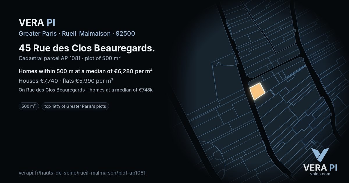 45 Rue des Clos Beauregards, Rueil-Malmaison at night – the plot lit, the parcels around coloured by the prices near them