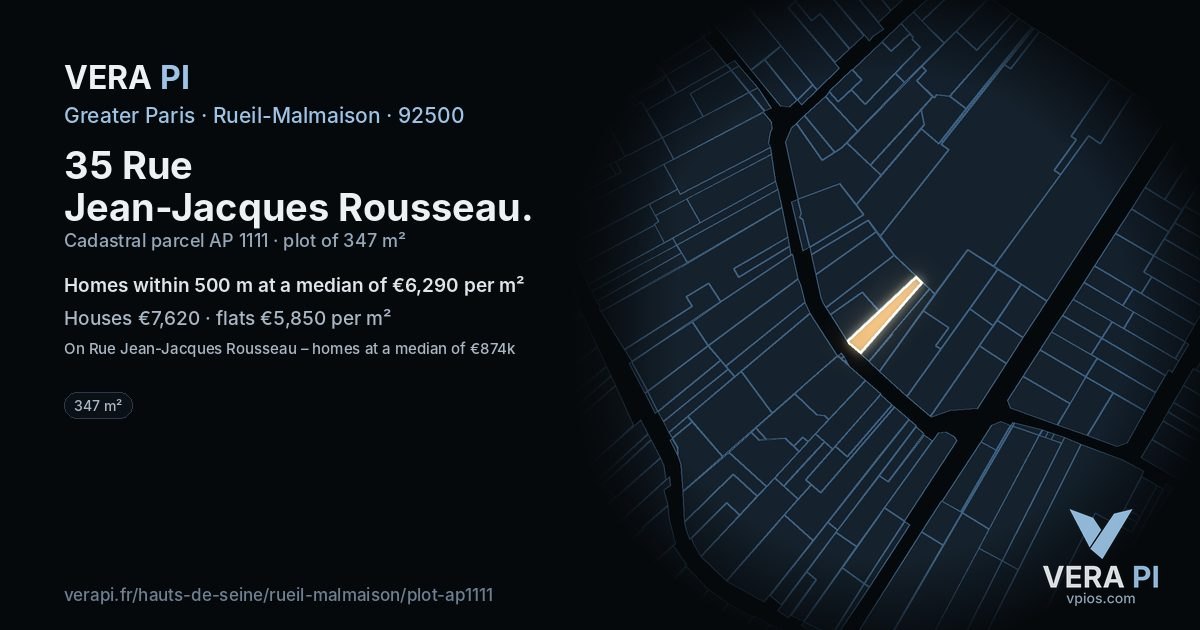 35 Rue Jean-Jacques Rousseau, Rueil-Malmaison at night – the plot lit, the parcels around coloured by the prices near them