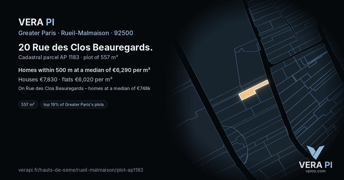 20 Rue des Clos Beauregards, Rueil-Malmaison at night – the plot lit, the parcels around coloured by the prices near them