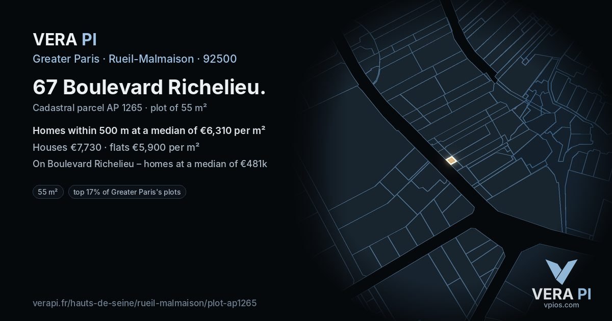 67 Boulevard Richelieu, Rueil-Malmaison at night – the plot lit, the parcels around coloured by the prices near them