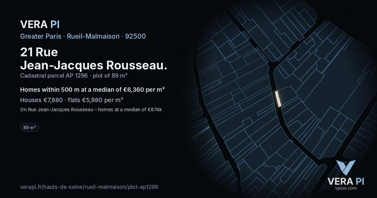 21 Rue Jean-Jacques Rousseau, Rueil-Malmaison at night – the plot lit, the parcels around coloured by the prices near them