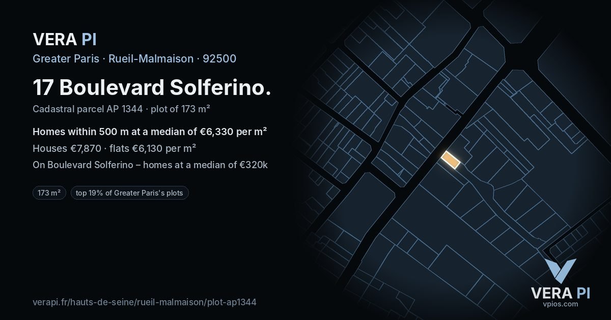 17 Boulevard Solferino, Rueil-Malmaison at night – the plot lit, the parcels around coloured by the prices near them