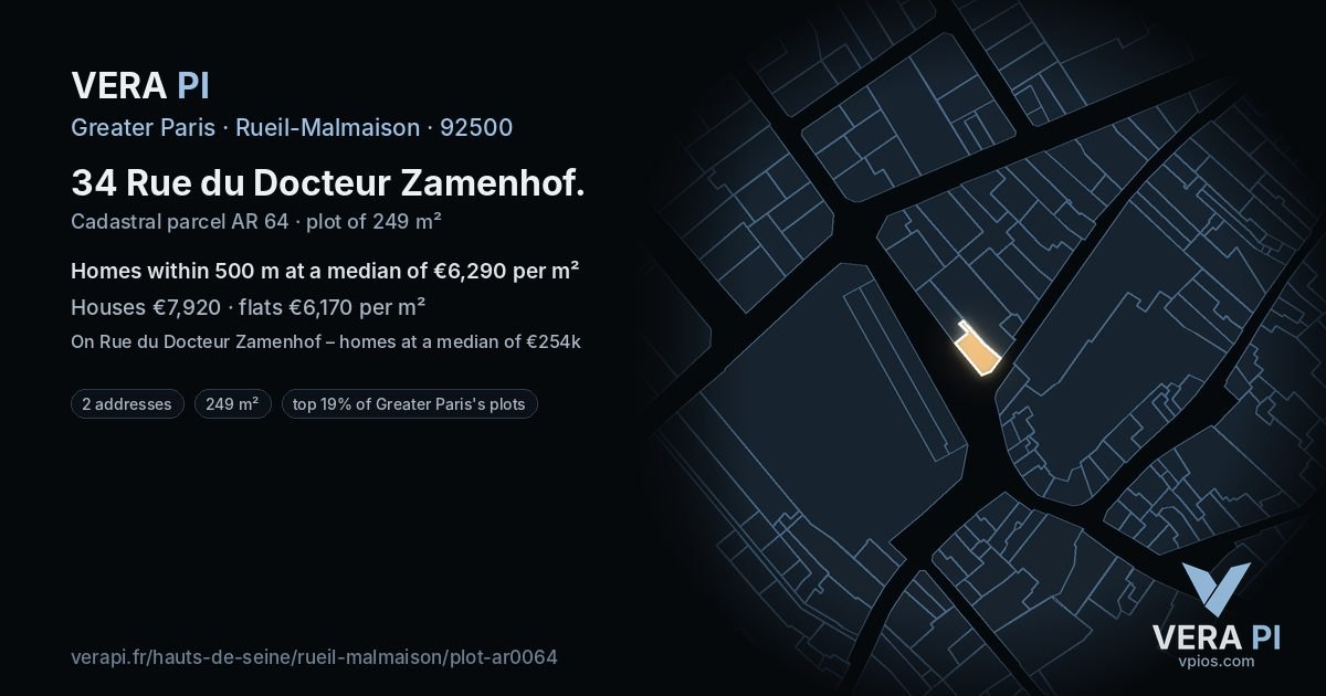 34 Rue du Docteur Zamenhof, Rueil-Malmaison at night – the plot lit, the parcels around coloured by the prices near them