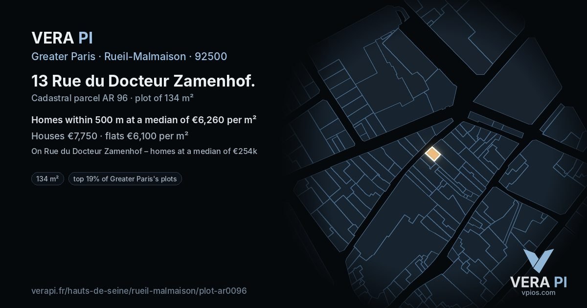 13 Rue du Docteur Zamenhof, Rueil-Malmaison at night – the plot lit, the parcels around coloured by the prices near them