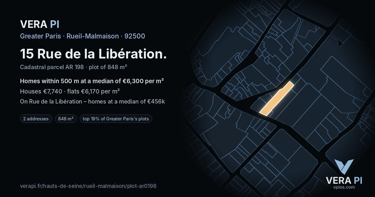 15 Rue de la Libération, Rueil-Malmaison at night – the plot lit, the parcels around coloured by the prices near them