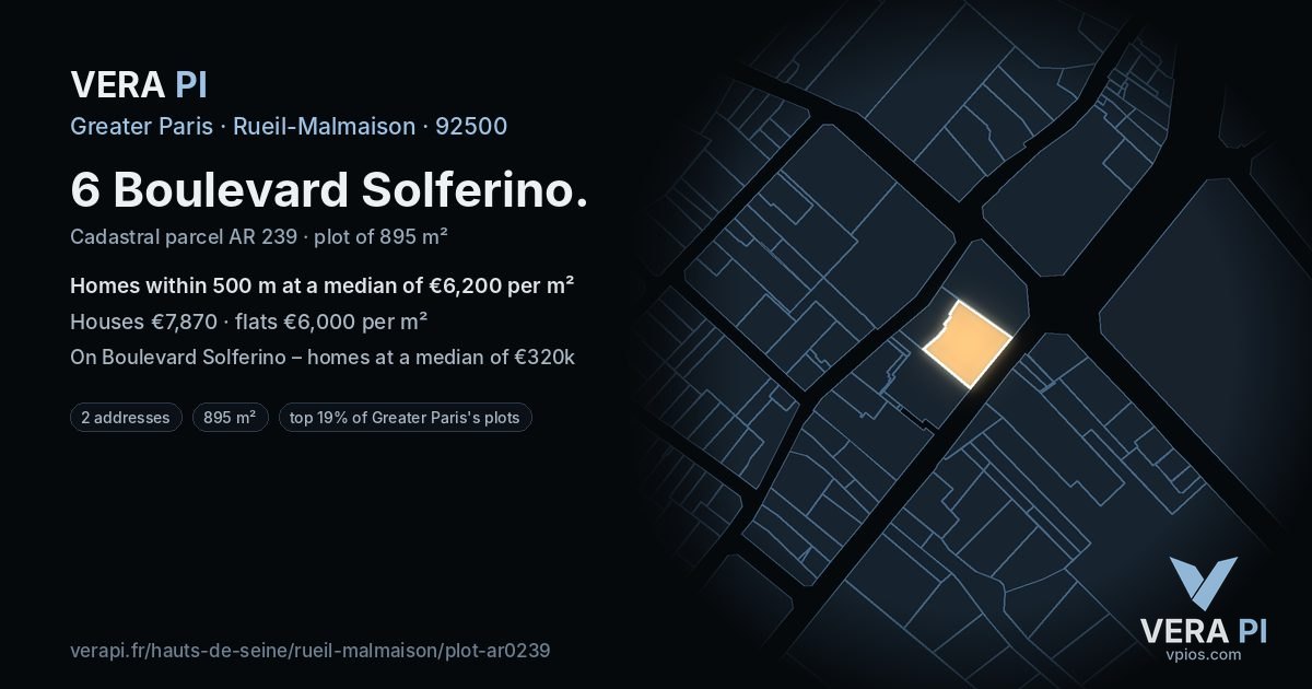 6 Boulevard Solferino, Rueil-Malmaison at night – the plot lit, the parcels around coloured by the prices near them