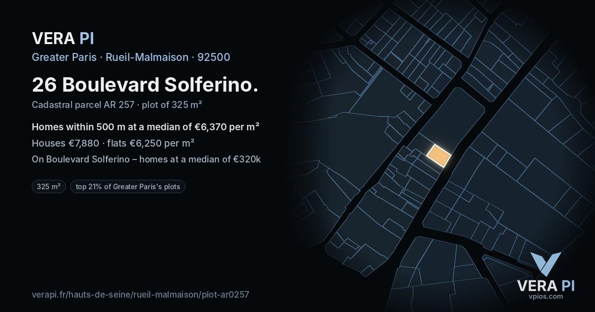 26 Boulevard Solferino, Rueil-Malmaison at night – the plot lit, the parcels around coloured by the prices near them