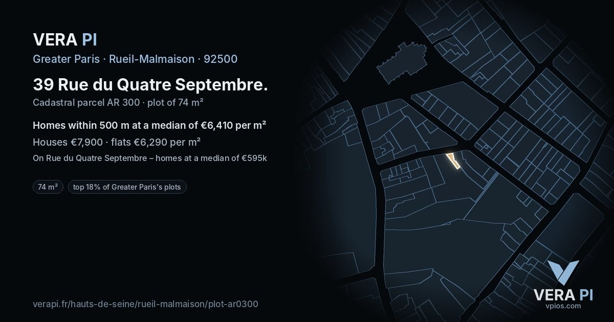 39 Rue du Quatre Septembre, Rueil-Malmaison at night – the plot lit, the parcels around coloured by the prices near them