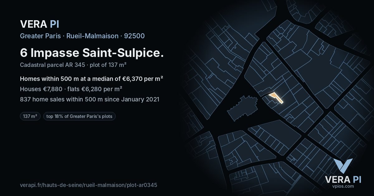 6 Impasse Saint-Sulpice, Rueil-Malmaison at night – the plot lit, the parcels around coloured by the prices near them