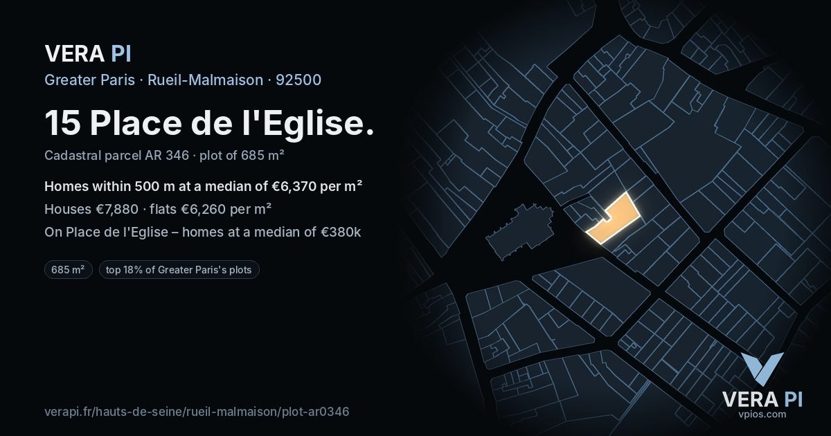 15 Place de l'Eglise, Rueil-Malmaison at night – the plot lit, the parcels around coloured by the prices near them