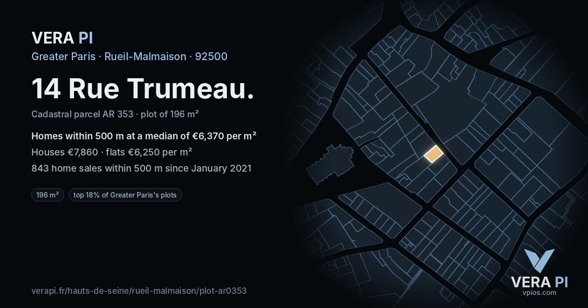 14 Rue Trumeau, Rueil-Malmaison at night – the plot lit, the parcels around coloured by the prices near them