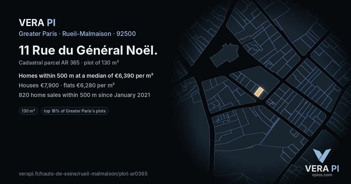 11 Rue du Général Noël, Rueil-Malmaison at night – the plot lit, the parcels around coloured by the prices near them