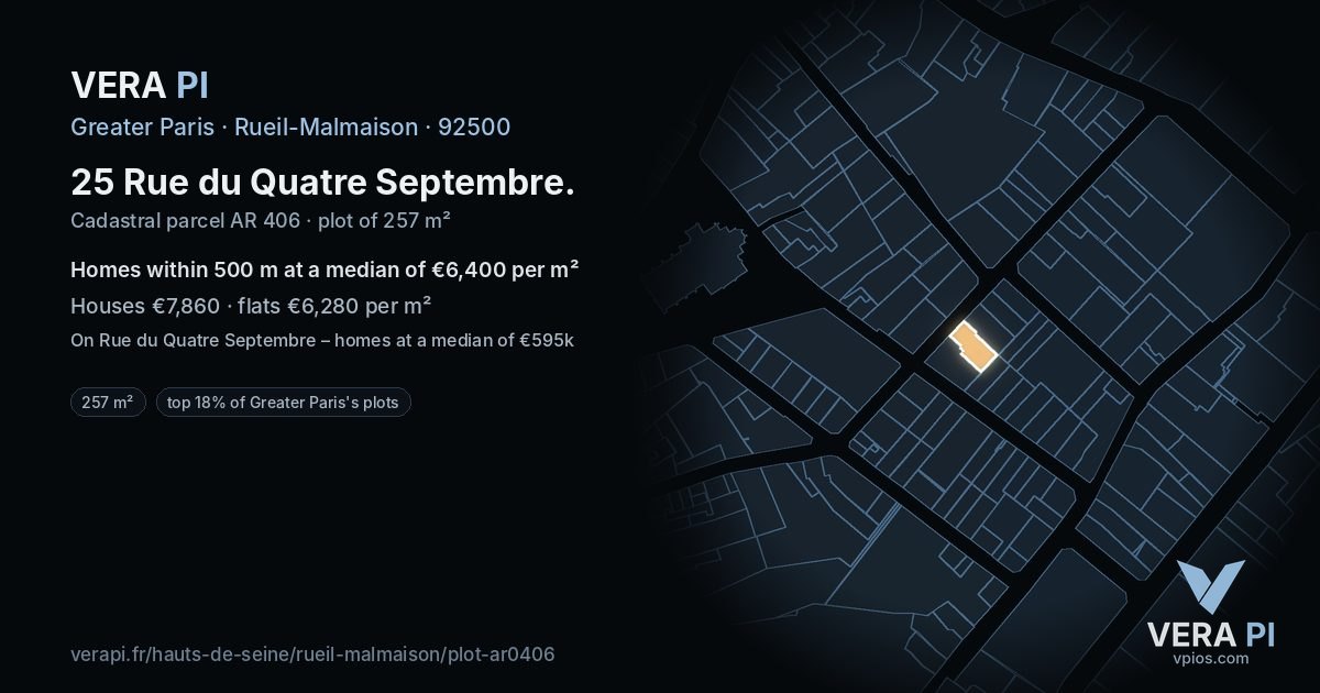 25 Rue du Quatre Septembre, Rueil-Malmaison at night – the plot lit, the parcels around coloured by the prices near them