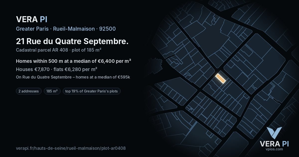 21 Rue du Quatre Septembre, Rueil-Malmaison at night – the plot lit, the parcels around coloured by the prices near them