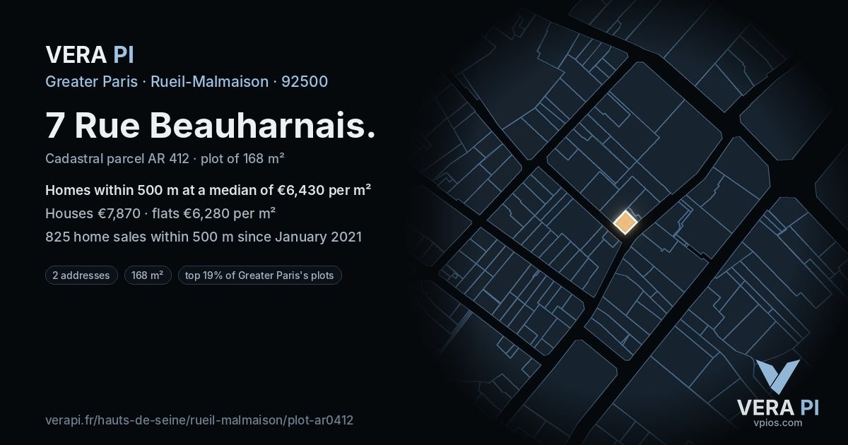 7 Rue Beauharnais, Rueil-Malmaison at night – the plot lit, the parcels around coloured by the prices near them