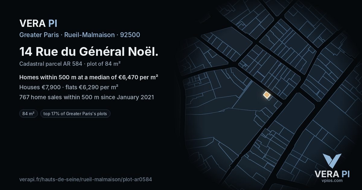 14 Rue du Général Noël, Rueil-Malmaison at night – the plot lit, the parcels around coloured by the prices near them