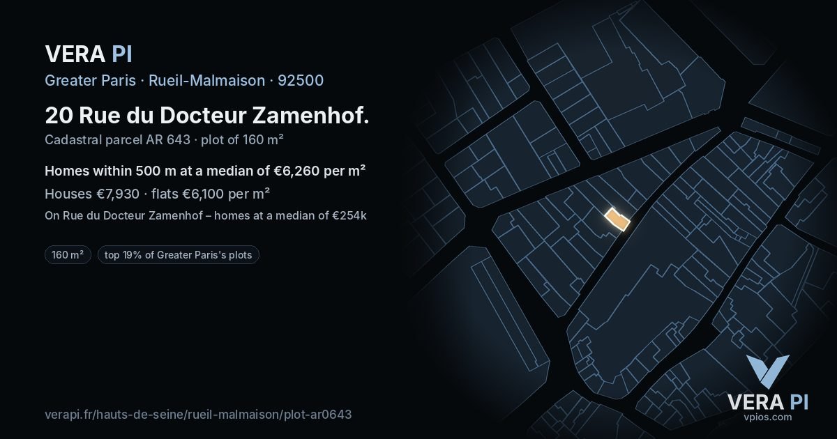 20 Rue du Docteur Zamenhof, Rueil-Malmaison at night – the plot lit, the parcels around coloured by the prices near them