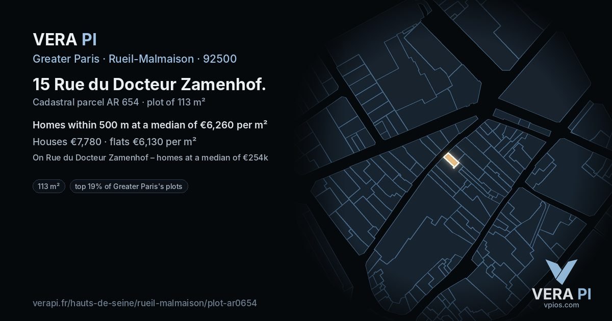 15 Rue du Docteur Zamenhof, Rueil-Malmaison at night – the plot lit, the parcels around coloured by the prices near them