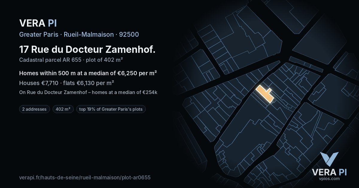 17 Rue du Docteur Zamenhof, Rueil-Malmaison at night – the plot lit, the parcels around coloured by the prices near them