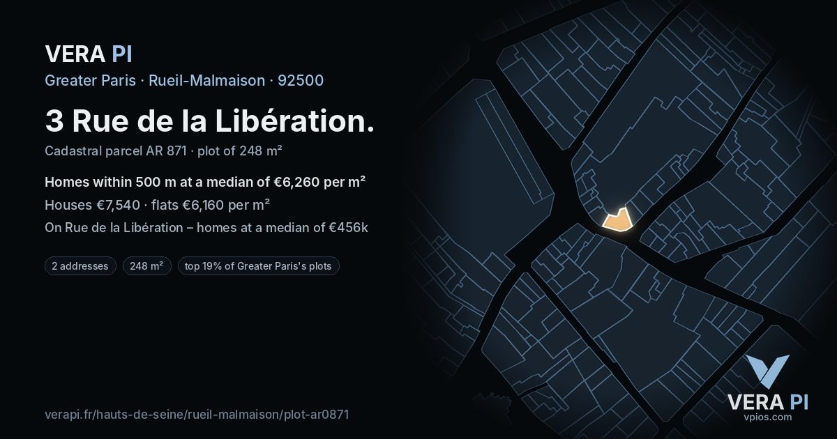 3 Rue de la Libération, Rueil-Malmaison at night – the plot lit, the parcels around coloured by the prices near them