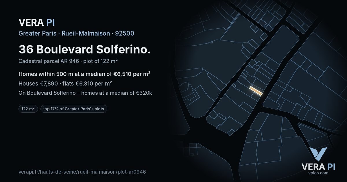 36 Boulevard Solferino, Rueil-Malmaison at night – the plot lit, the parcels around coloured by the prices near them