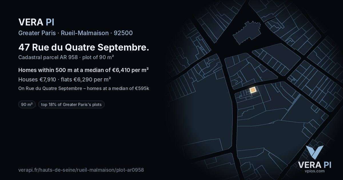 47 Rue du Quatre Septembre, Rueil-Malmaison at night – the plot lit, the parcels around coloured by the prices near them