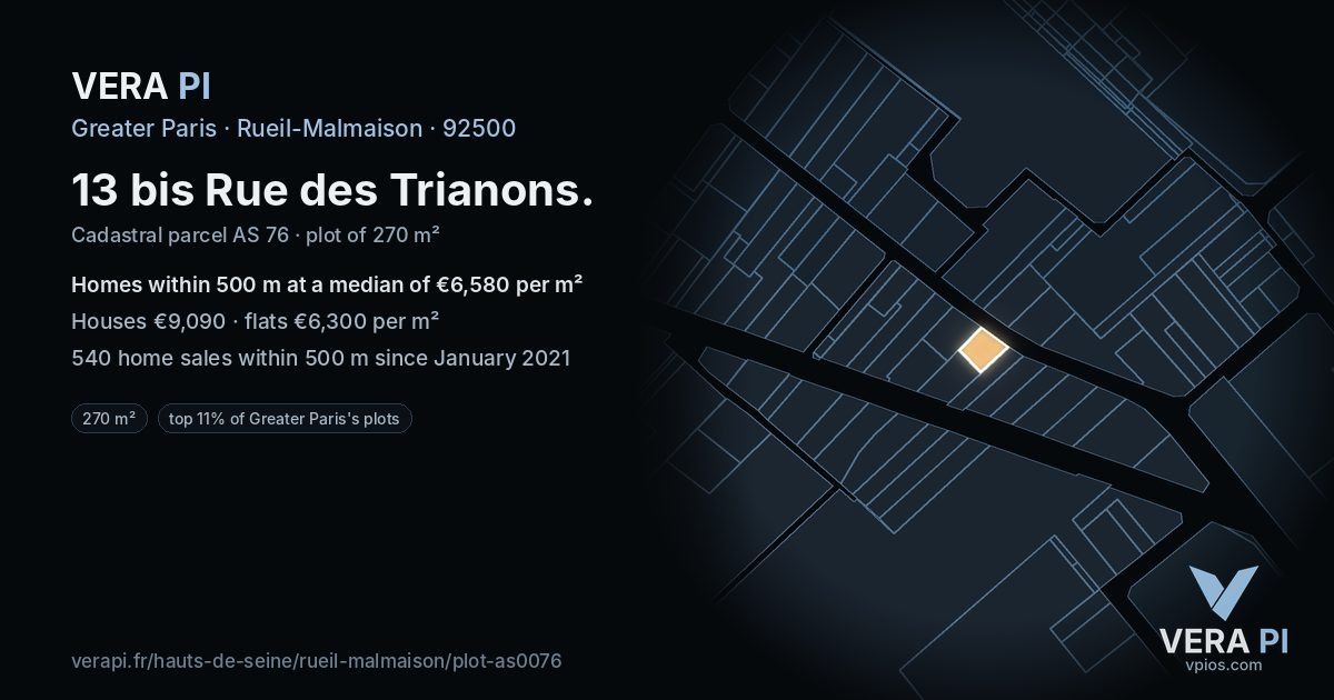 13 bis Rue des Trianons, Rueil-Malmaison at night – the plot lit, the parcels around coloured by the prices near them
