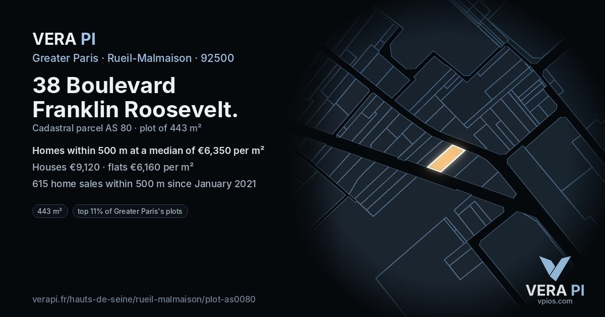 38 Boulevard Franklin Roosevelt, Rueil-Malmaison at night – the plot lit, the parcels around coloured by the prices near them