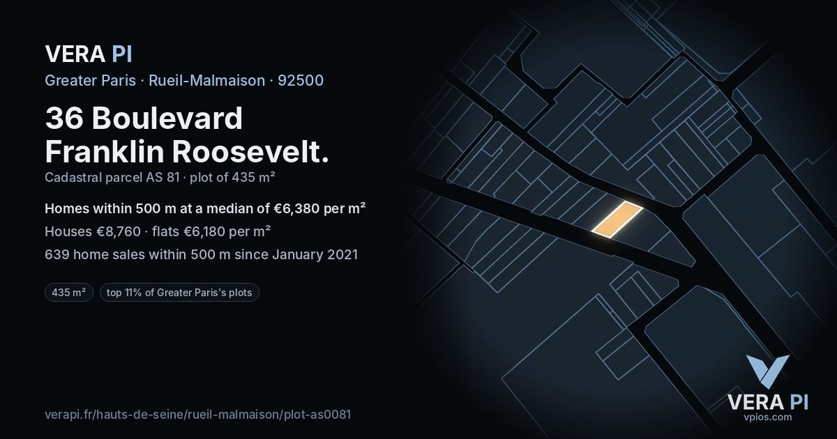 36 Boulevard Franklin Roosevelt, Rueil-Malmaison at night – the plot lit, the parcels around coloured by the prices near them