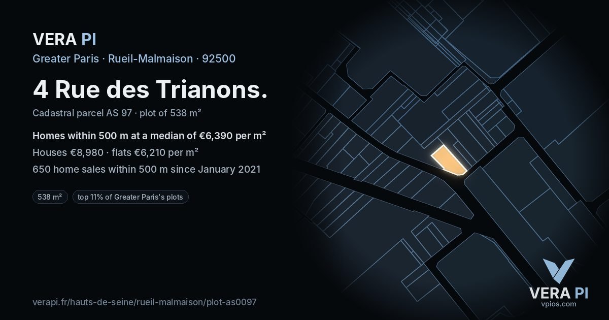 4 Rue des Trianons, Rueil-Malmaison at night – the plot lit, the parcels around coloured by the prices near them