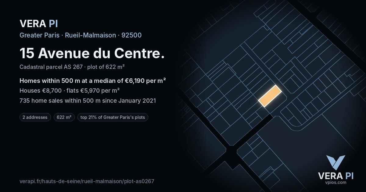 15 Avenue du Centre, Rueil-Malmaison at night – the plot lit, the parcels around coloured by the prices near them