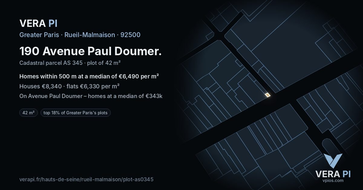 190 Avenue Paul Doumer, Rueil-Malmaison at night – the plot lit, the parcels around coloured by the prices near them