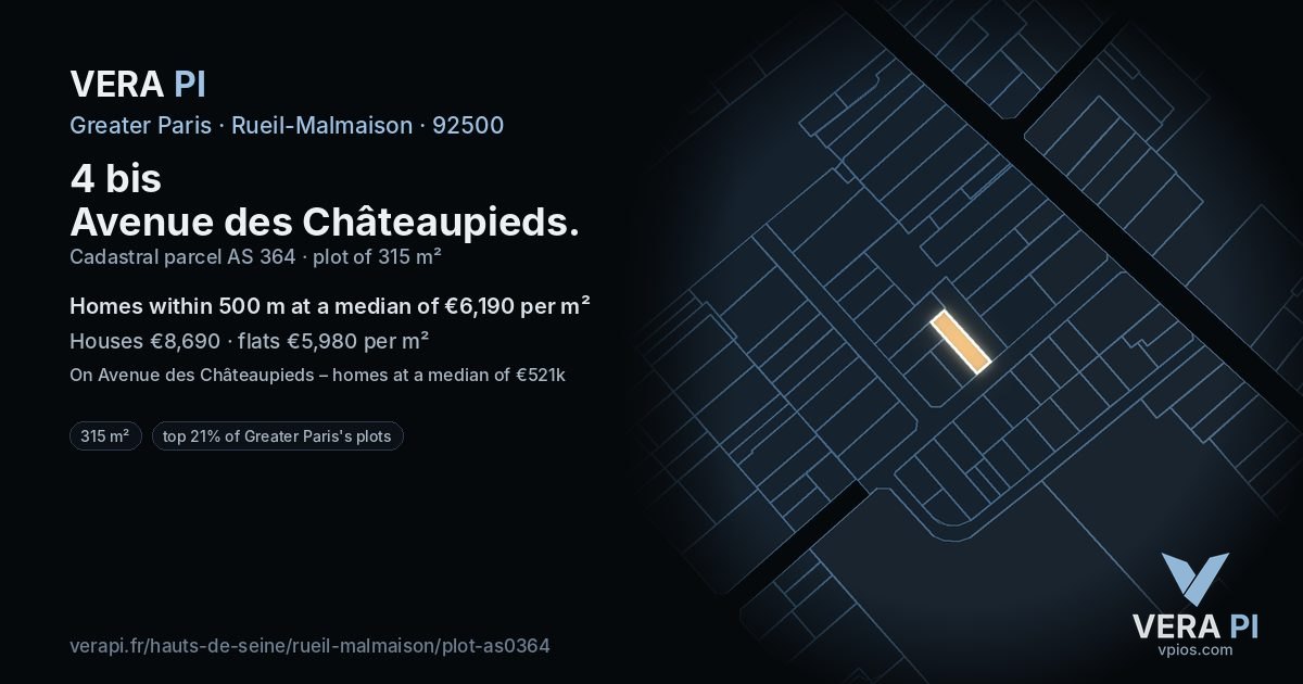 4 bis Avenue des Châteaupieds, Rueil-Malmaison at night – the plot lit, the parcels around coloured by the prices near them