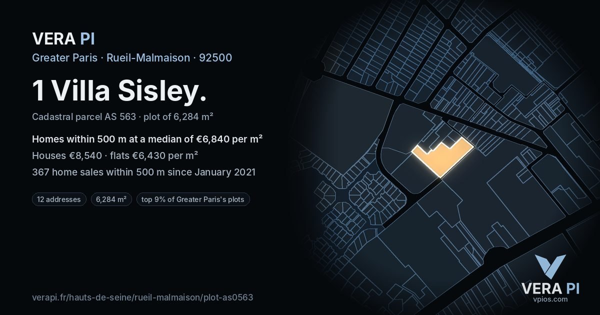 1 Villa Sisley, Rueil-Malmaison at night – the plot lit, the parcels around coloured by the prices near them
