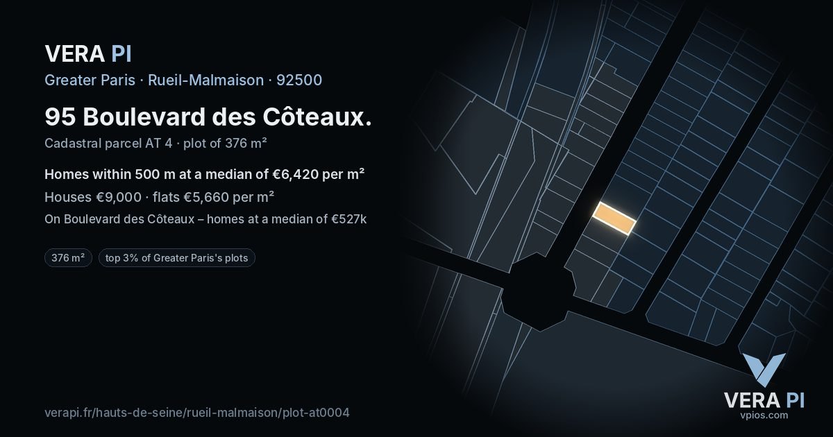 95 Boulevard des Côteaux, Rueil-Malmaison at night – the plot lit, the parcels around coloured by the prices near them