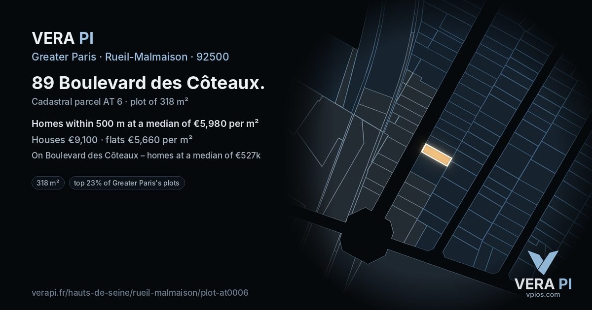 89 Boulevard des Côteaux, Rueil-Malmaison at night – the plot lit, the parcels around coloured by the prices near them