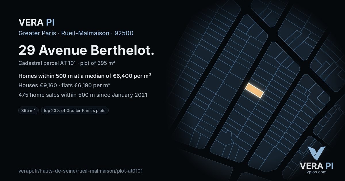 29 Avenue Berthelot, Rueil-Malmaison at night – the plot lit, the parcels around coloured by the prices near them