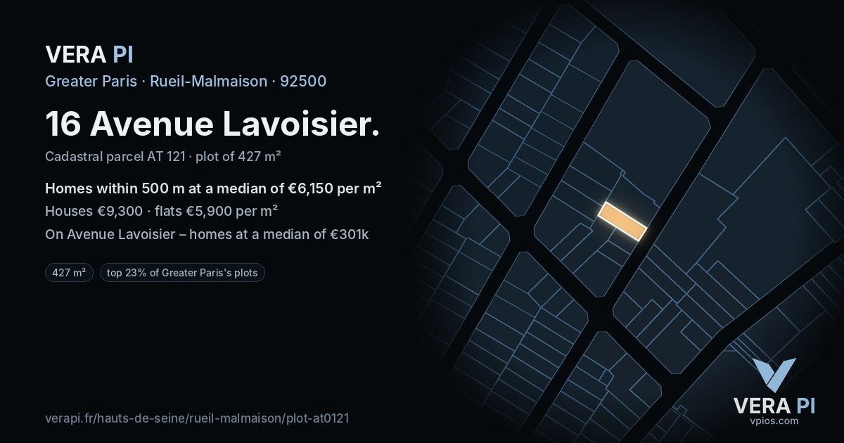 16 Avenue Lavoisier, Rueil-Malmaison at night – the plot lit, the parcels around coloured by the prices near them