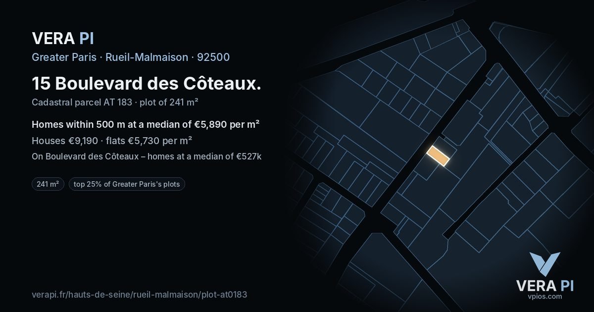 15 Boulevard des Côteaux, Rueil-Malmaison at night – the plot lit, the parcels around coloured by the prices near them