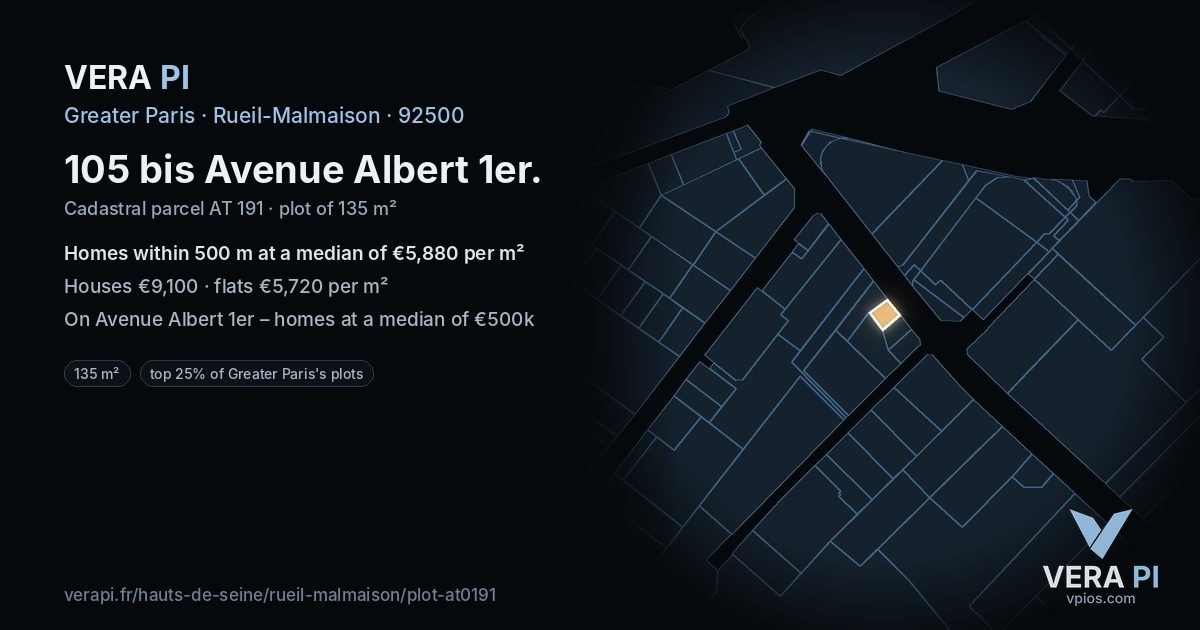 105 bis Avenue Albert 1er, Rueil-Malmaison at night – the plot lit, the parcels around coloured by the prices near them