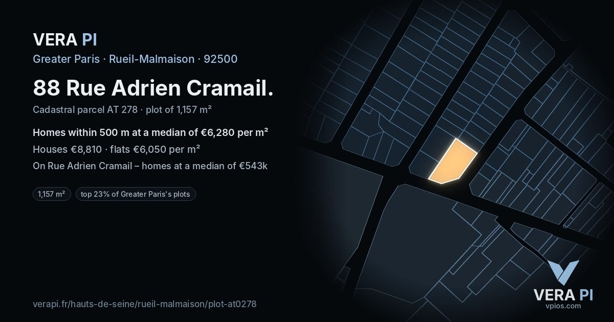 88 Rue Adrien Cramail, Rueil-Malmaison at night – the plot lit, the parcels around coloured by the prices near them