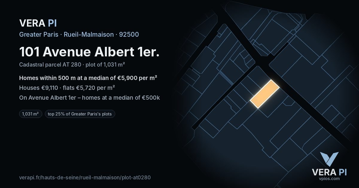 101 Avenue Albert 1er, Rueil-Malmaison at night – the plot lit, the parcels around coloured by the prices near them