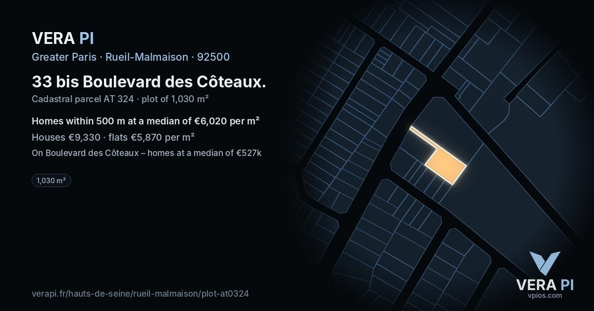 33 bis Boulevard des Côteaux, Rueil-Malmaison at night – the plot lit, the parcels around coloured by the prices near them
