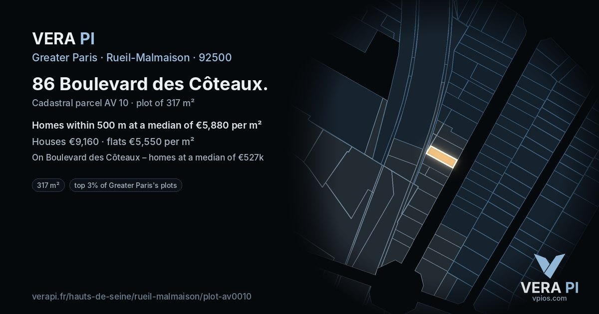 86 Boulevard des Côteaux, Rueil-Malmaison at night – the plot lit, the parcels around coloured by the prices near them
